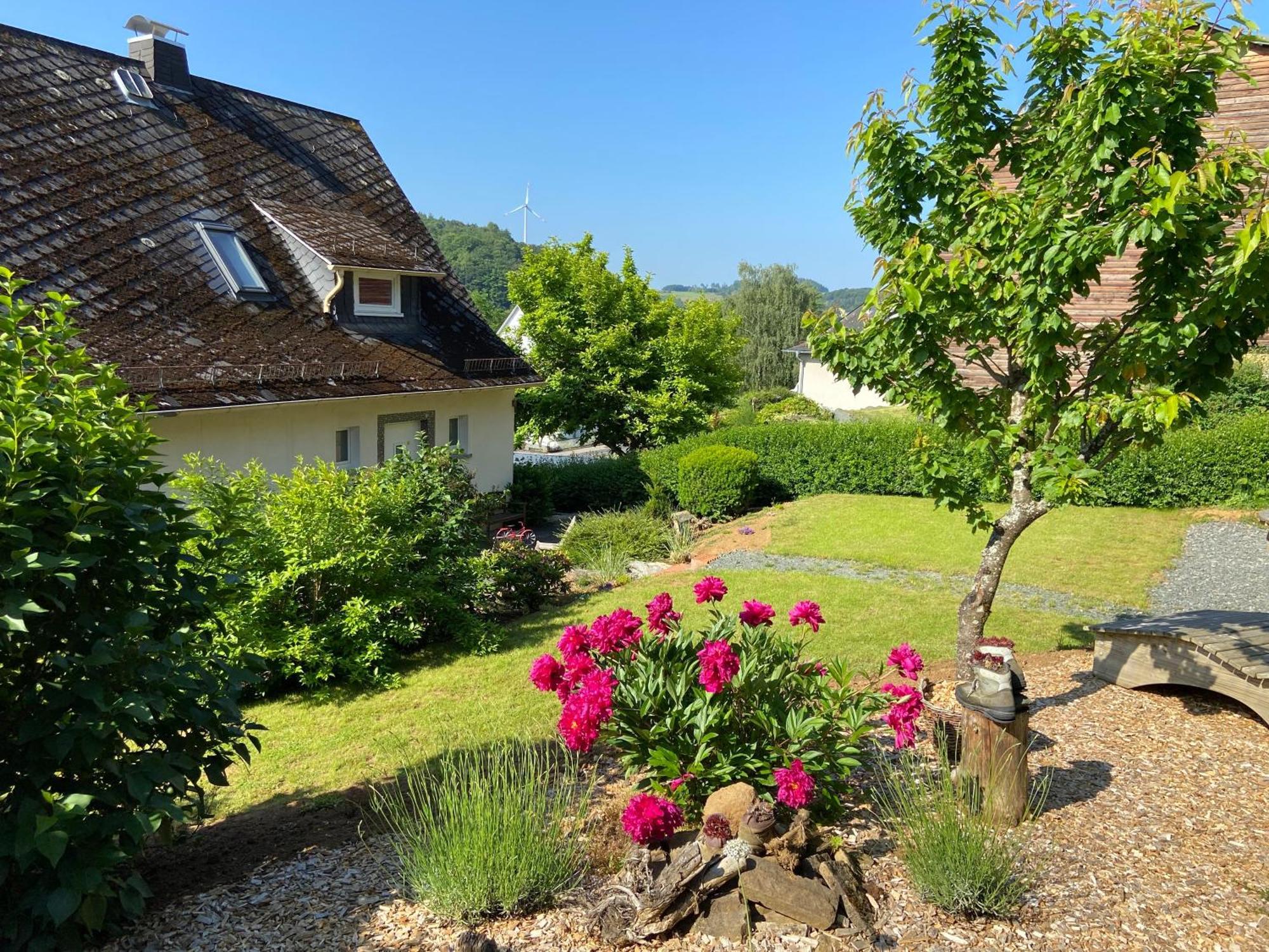 Apartmenthaus Ruhezeit Bad Endbach Exterior photo